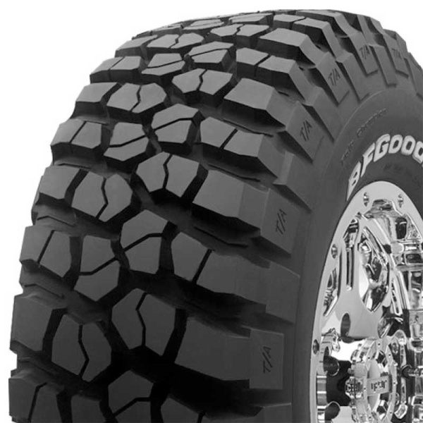 305/55R20 Mud Terrain T/A KM3 121 Q