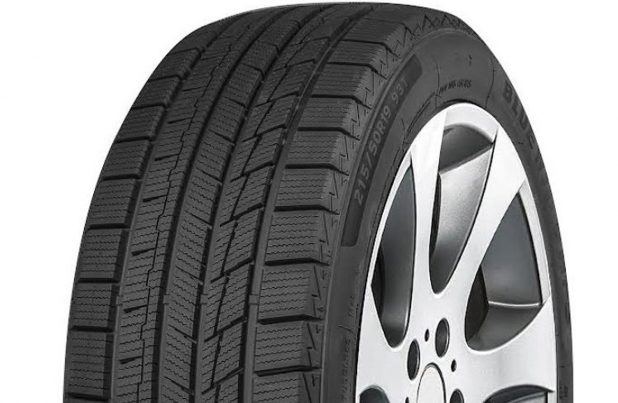 Atlas POLARBEAR UHP3 215/45 R17 91V